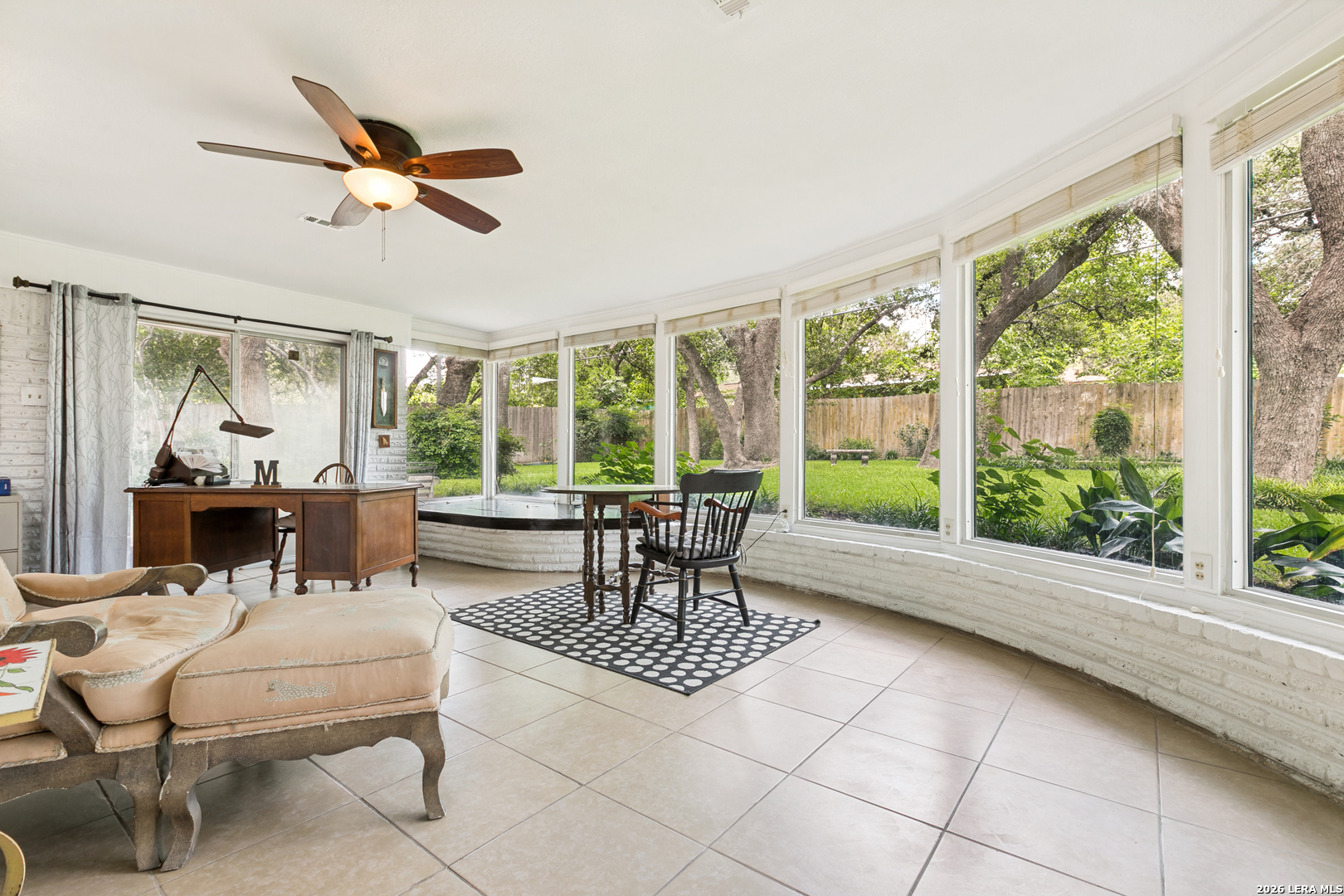 2811 Chisolm Trl