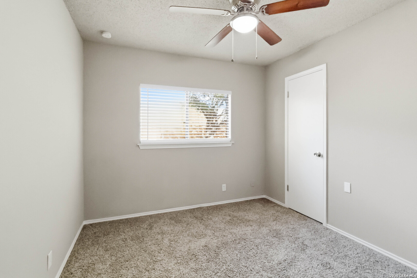4086 WINTER SUNRISE DR