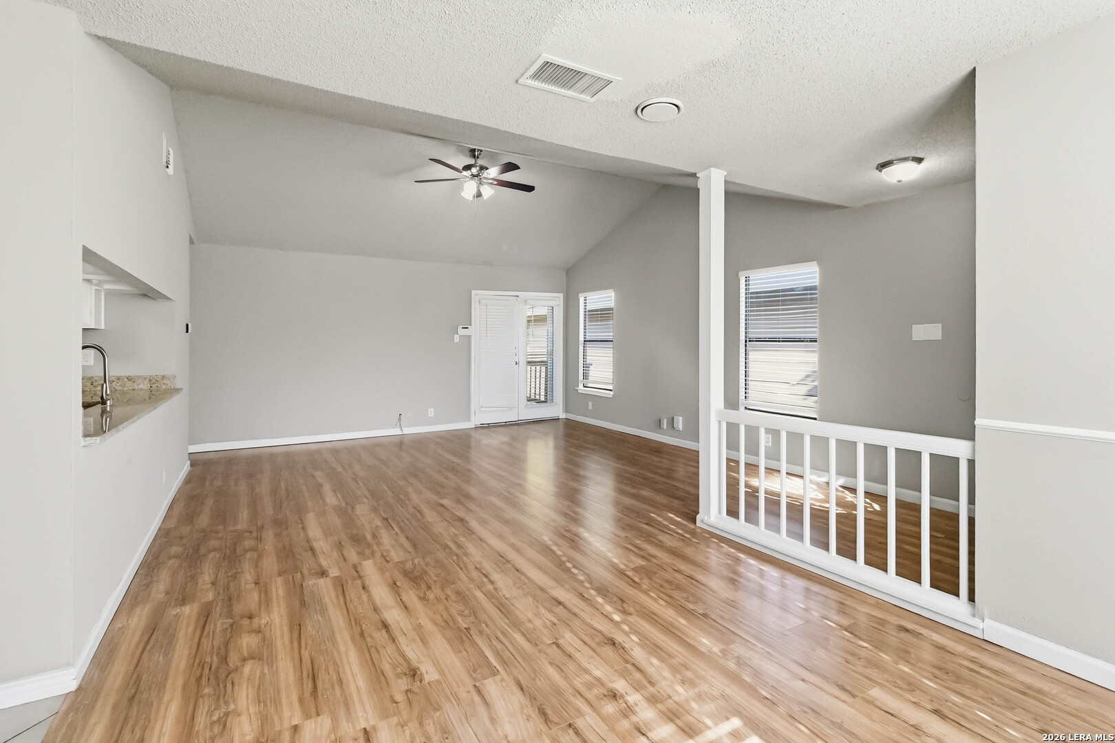 4086 WINTER SUNRISE DR