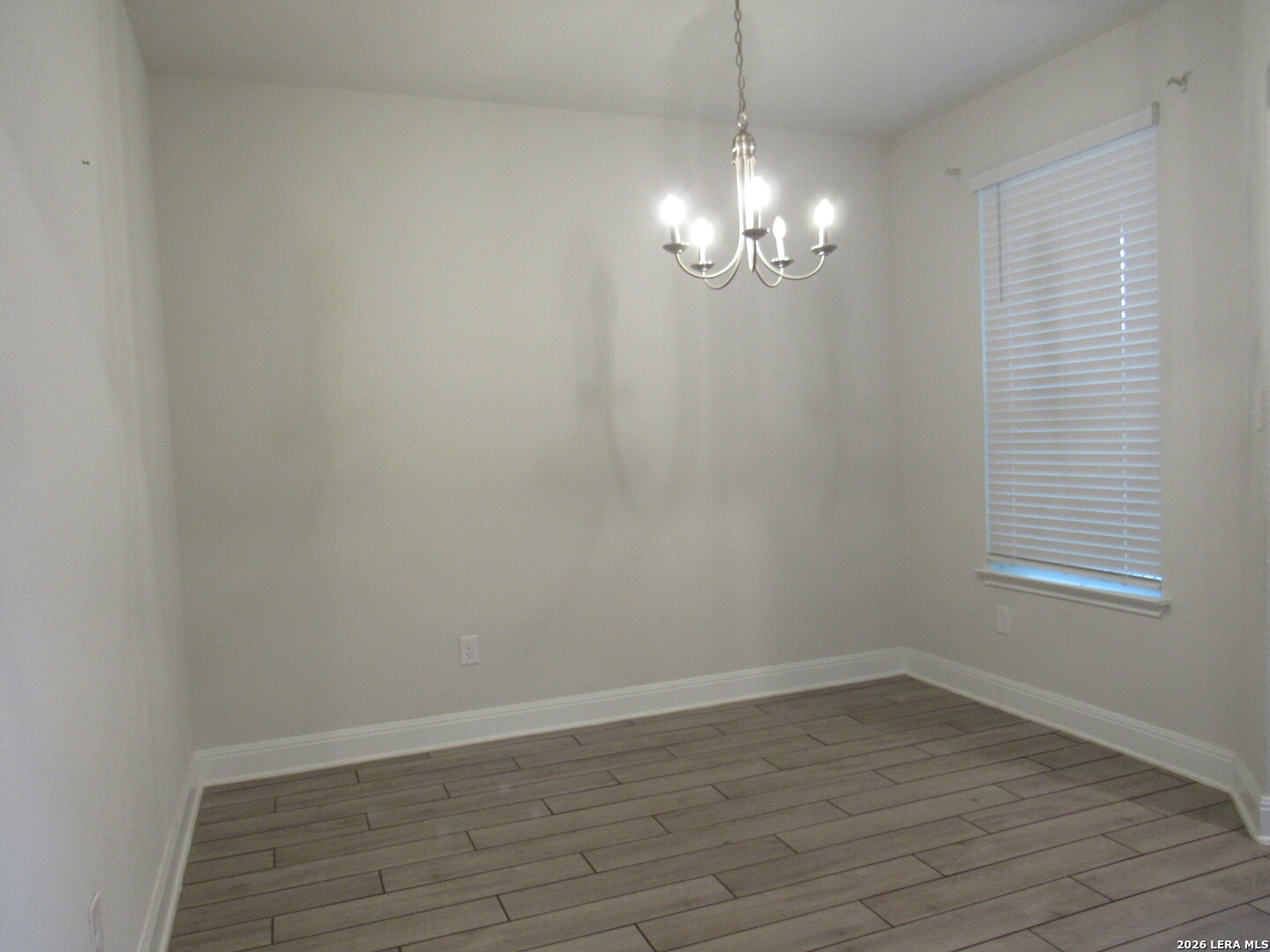29587 Copper Gate