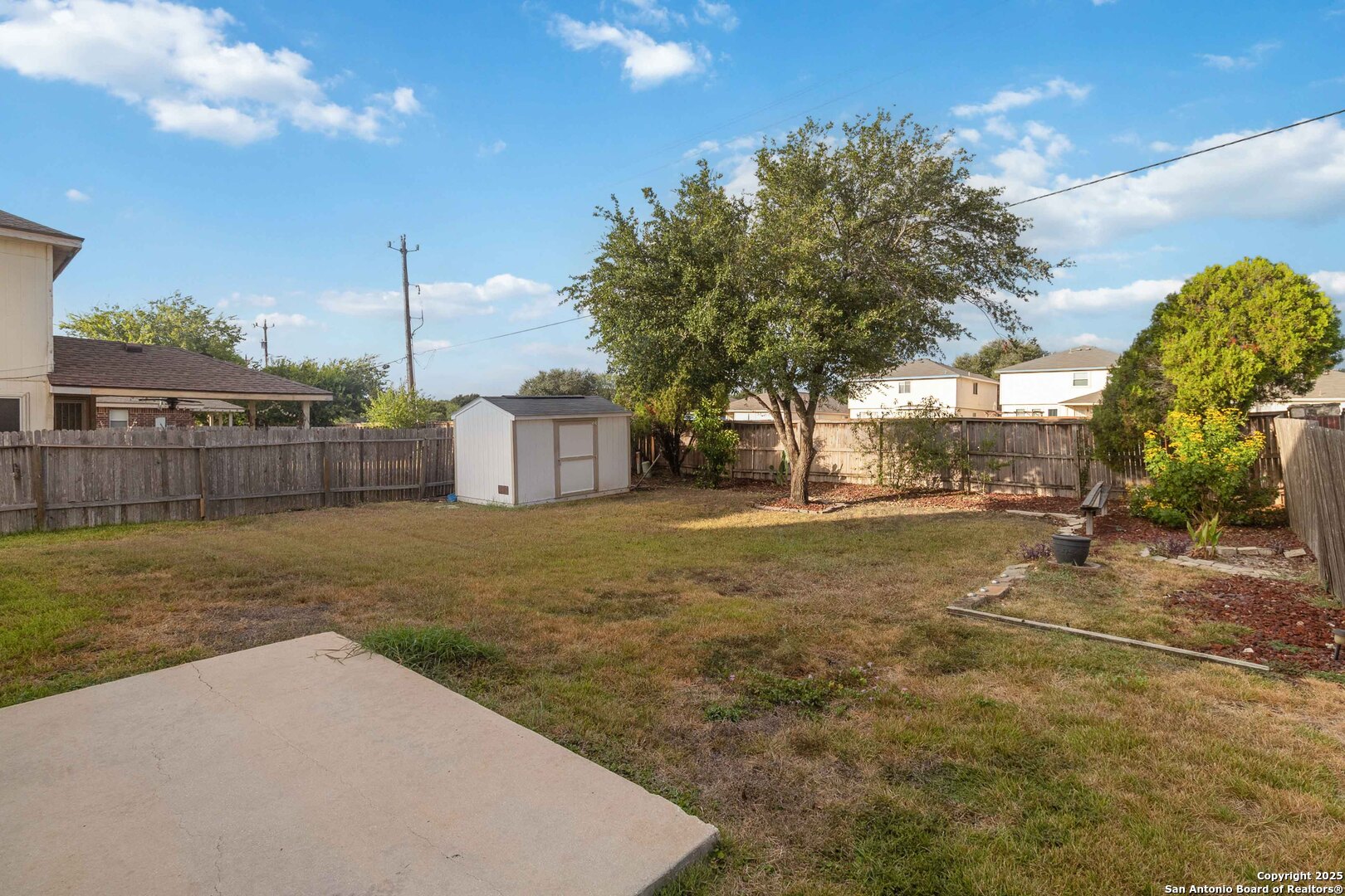 5207 WOOD GLEN DR
