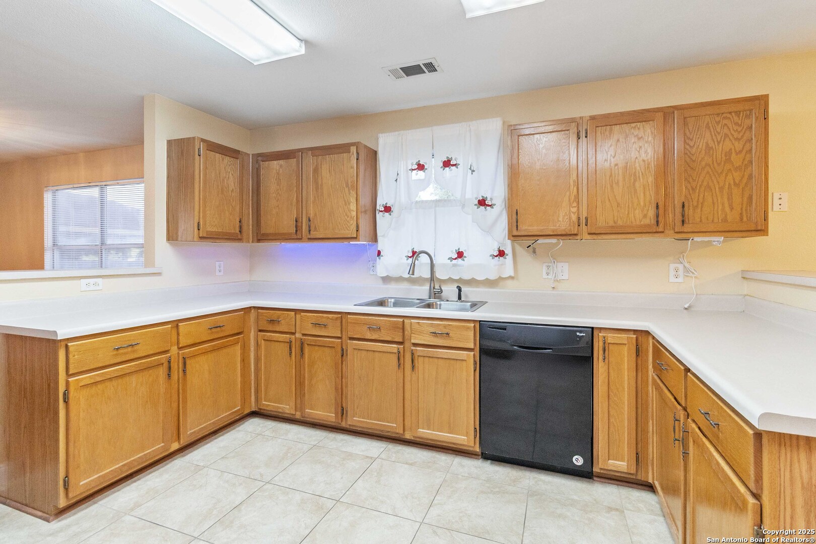 5207 WOOD GLEN DR