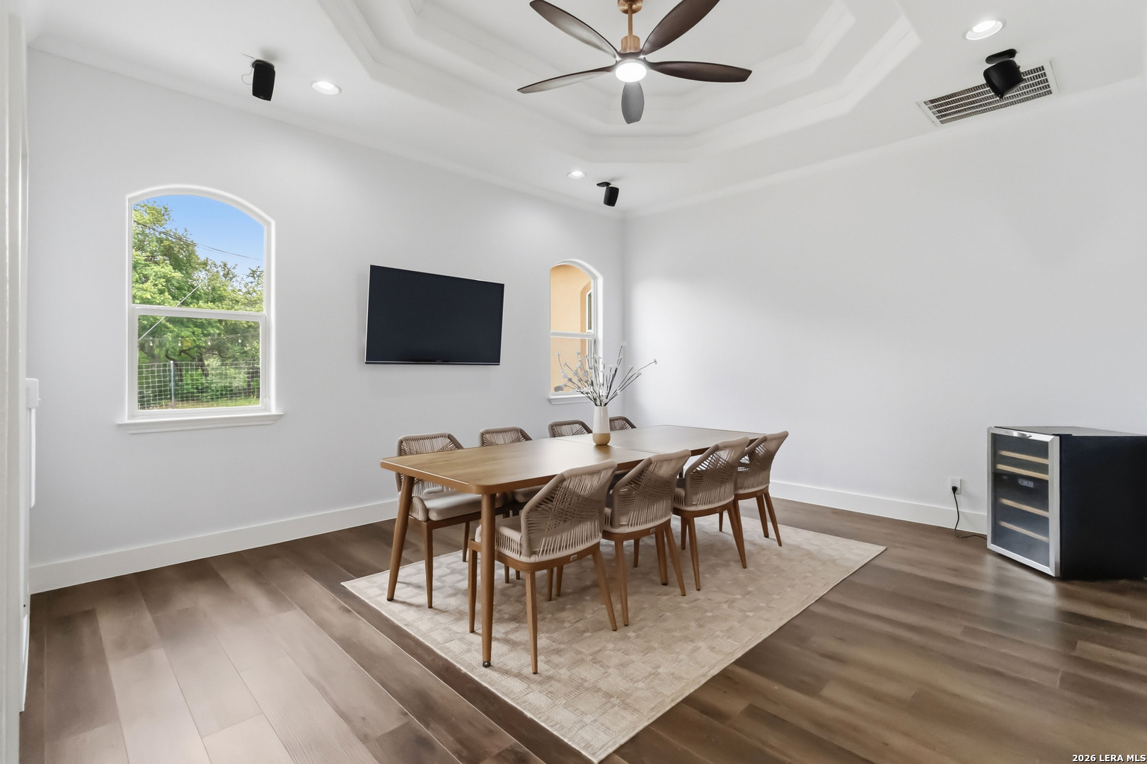 318 Berry Oaks Dr