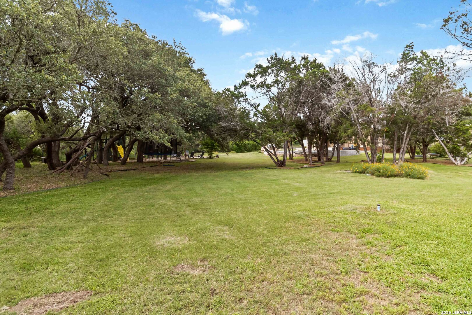 318 Berry Oaks Dr