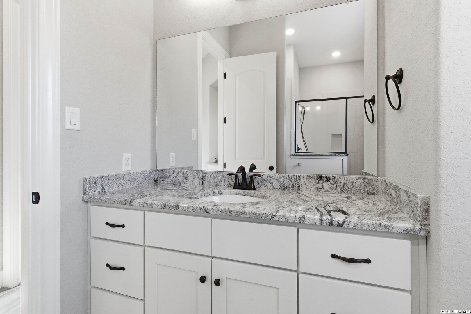 136 VISTA VIEW PL
