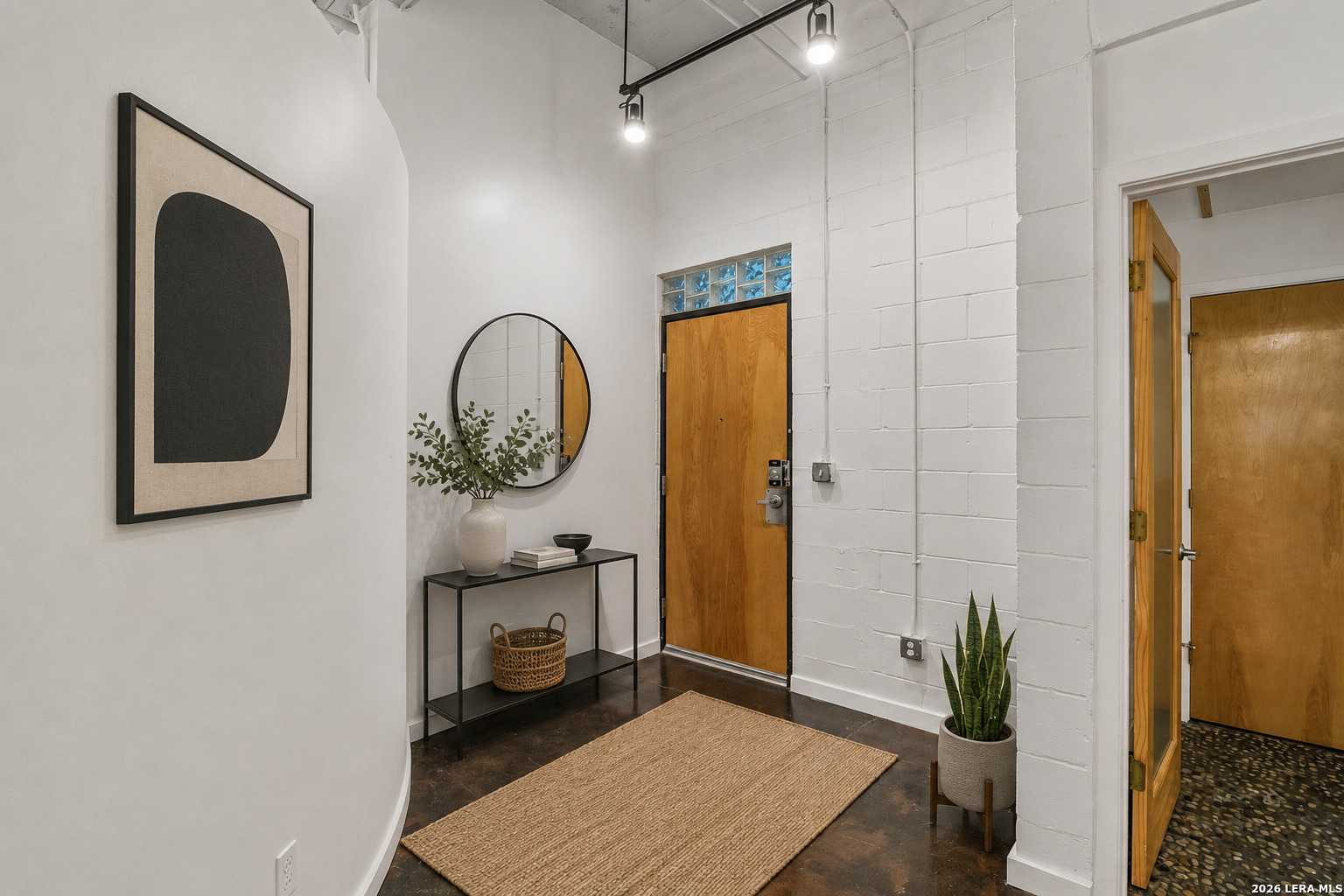 1339 S Flores 203