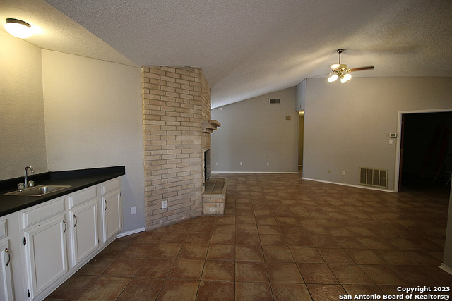 13942 Chisom Creek
