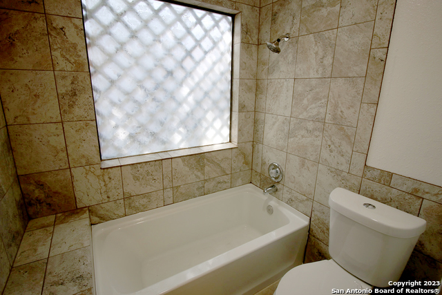 13942 Chisom Creek