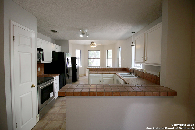 13942 Chisom Creek