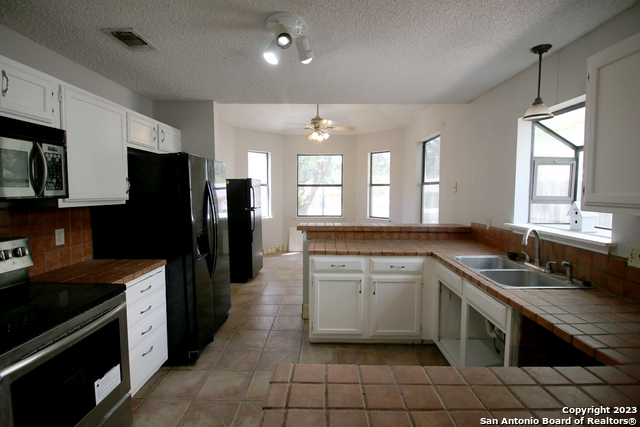 13942 Chisom Creek