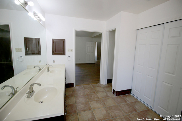 13942 Chisom Creek