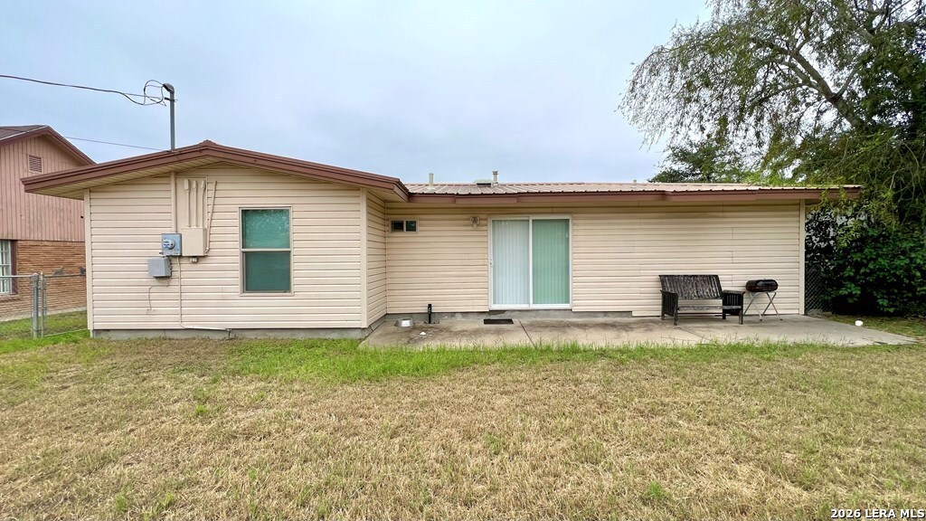 1251 Ricks Dr