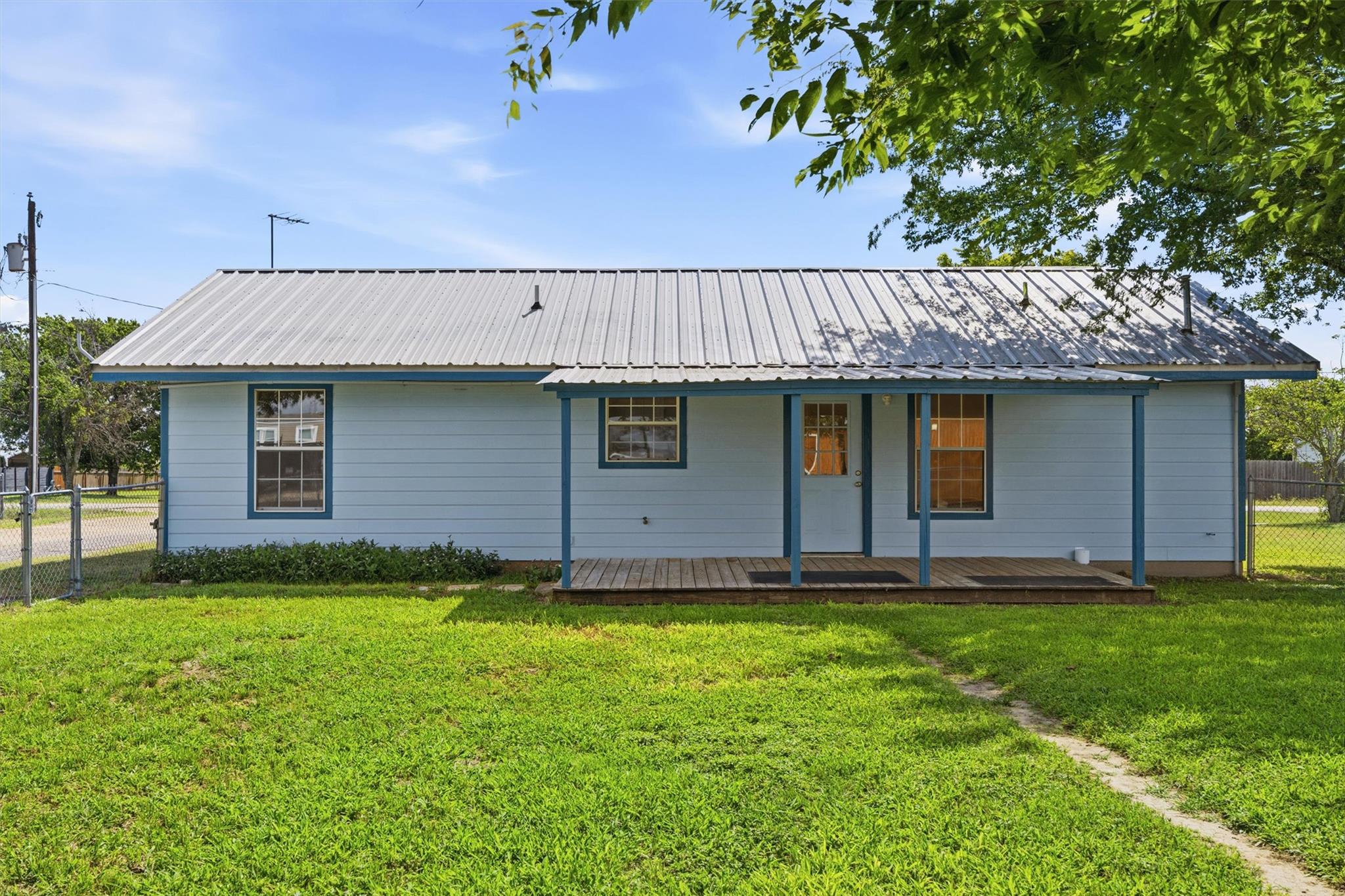 240 Park Meadow DR