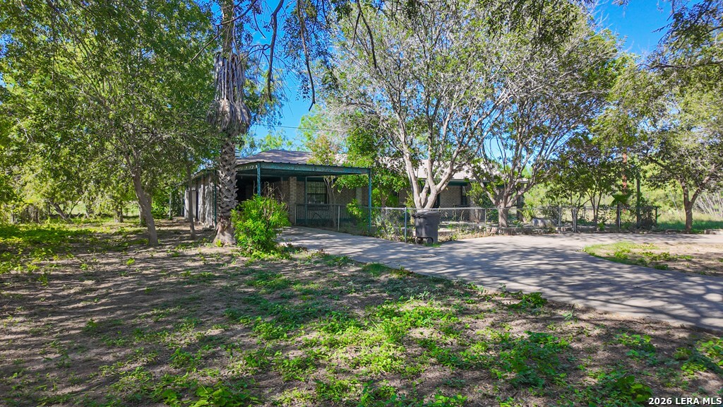 220 Elizondo Rd