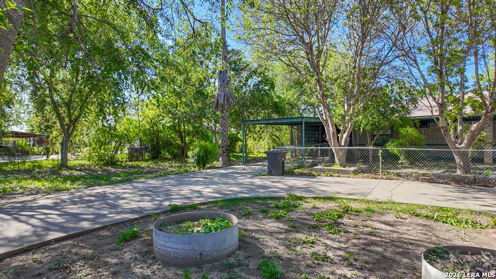220 Elizondo Rd