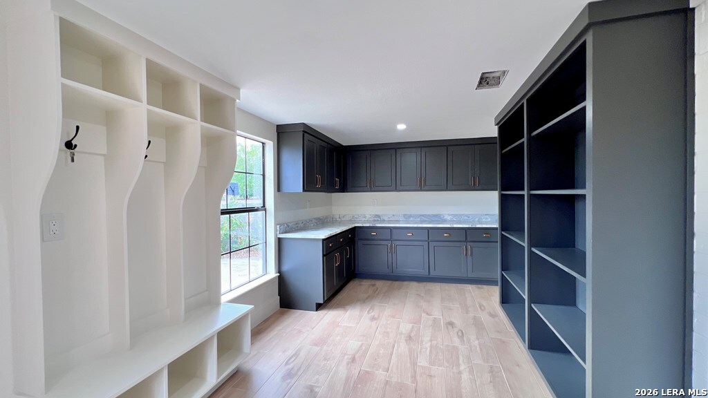 403 Westlakes Blvd