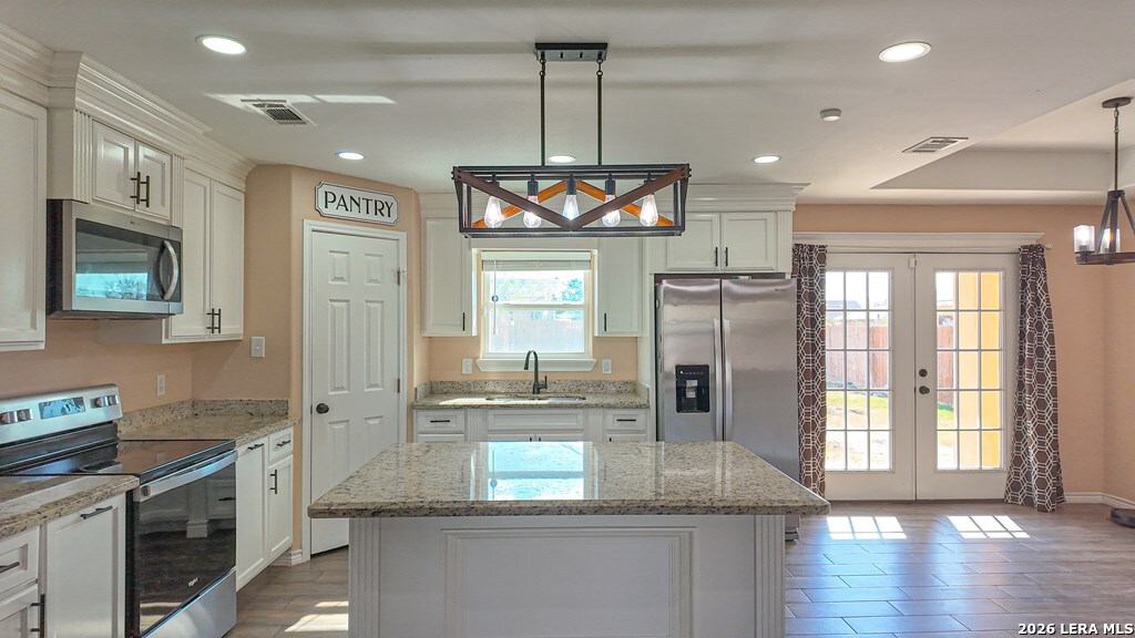 120 Spring View Dr