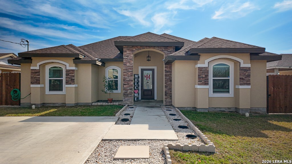 120 Spring View Dr