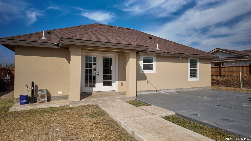 120 Spring View Dr