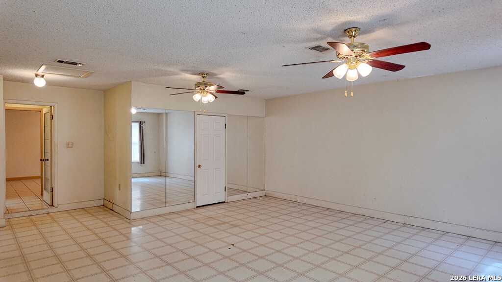 1563 Paseo Encinal Dr