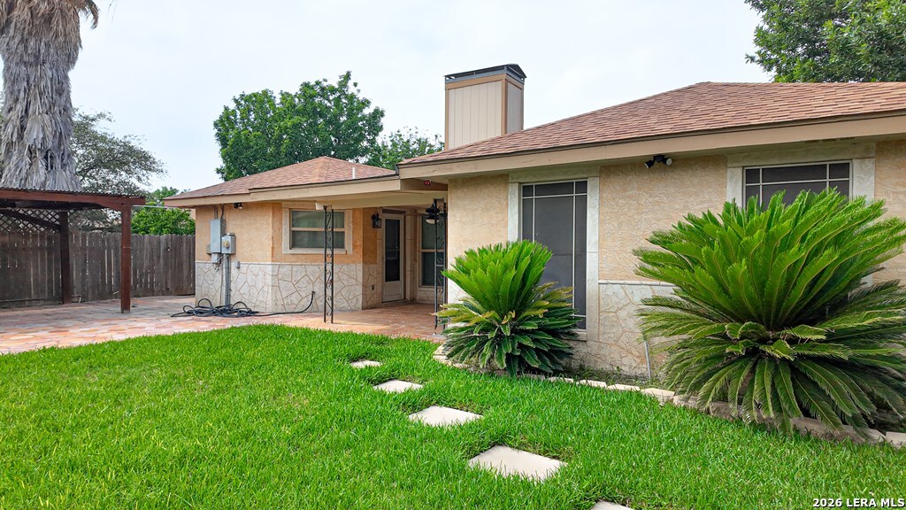 2218 Royal Park Dr