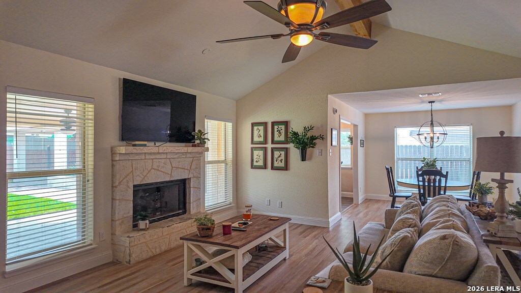 2218 Royal Park Dr