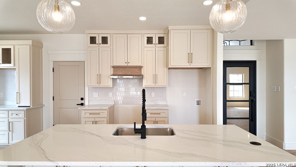 2970 Chapultepec Dr
