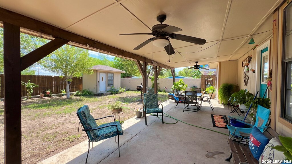 1609 Cristin Dr