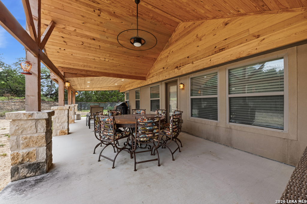 1184 Summit