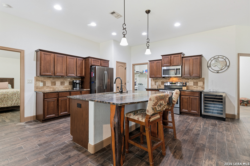 1184 Summit
