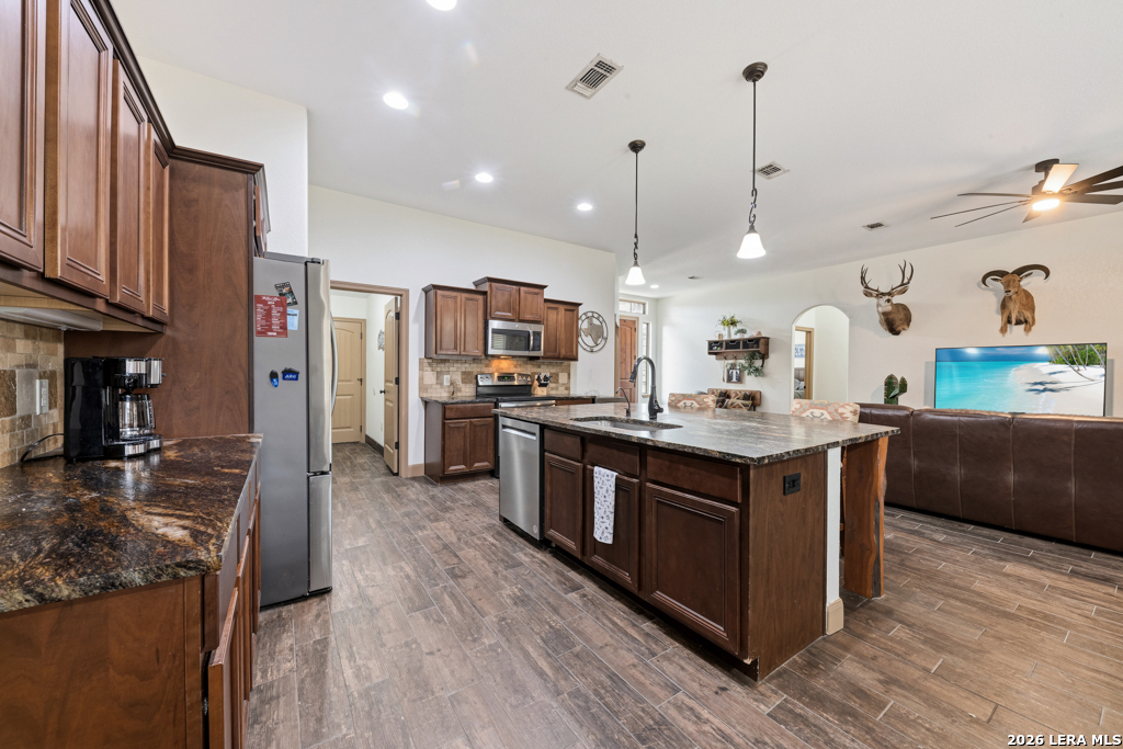 1184 Summit