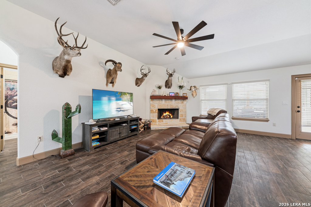 1184 Summit