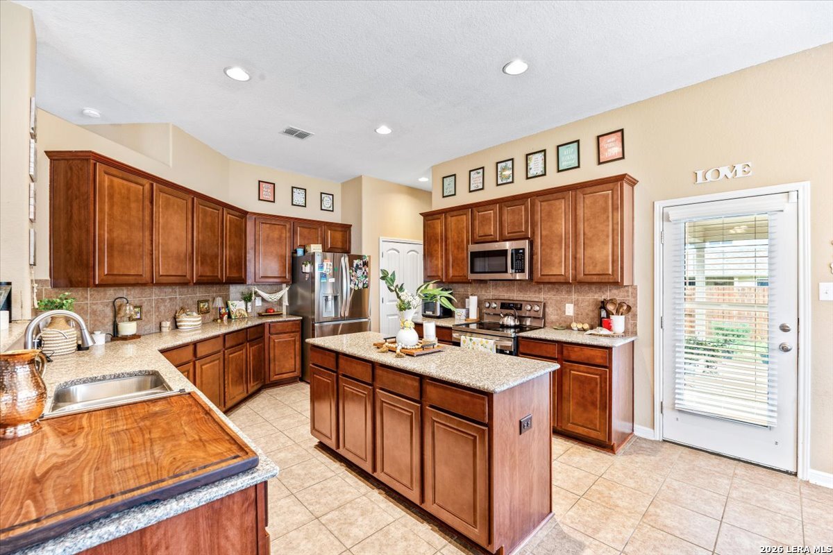 6722 Pleasant Bay