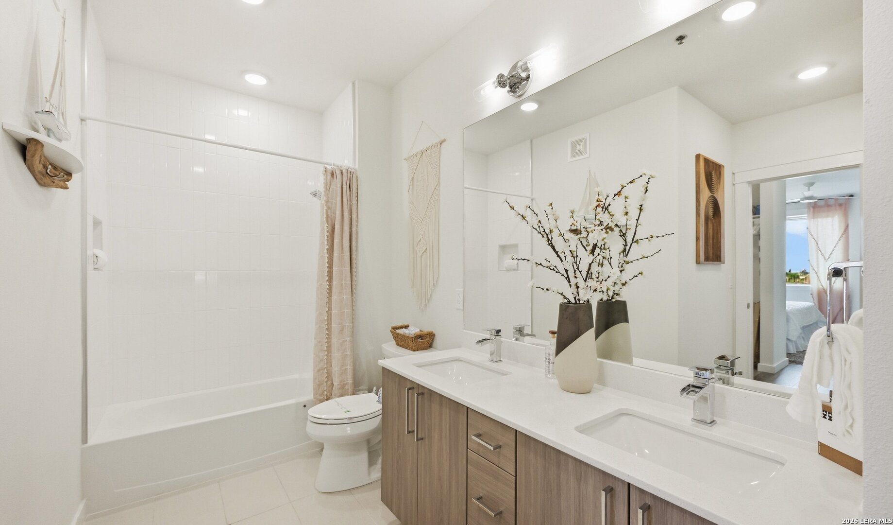 630 W Center Street 203