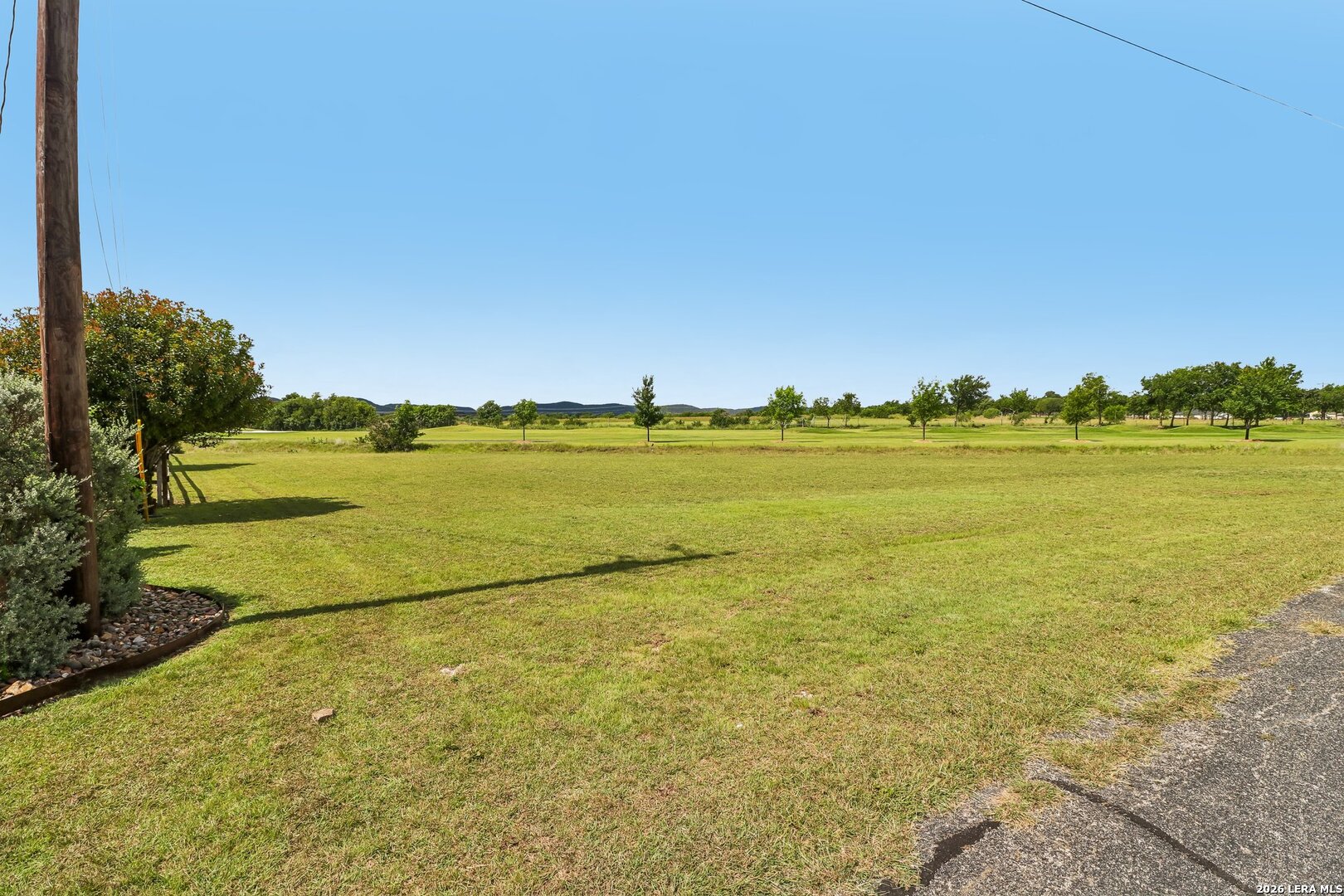 308 Wood View Cir