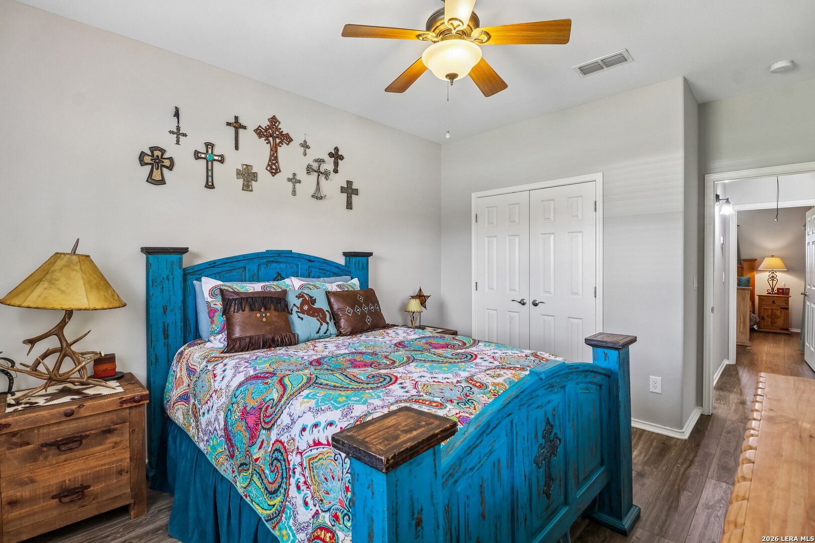 308 Wood View Cir