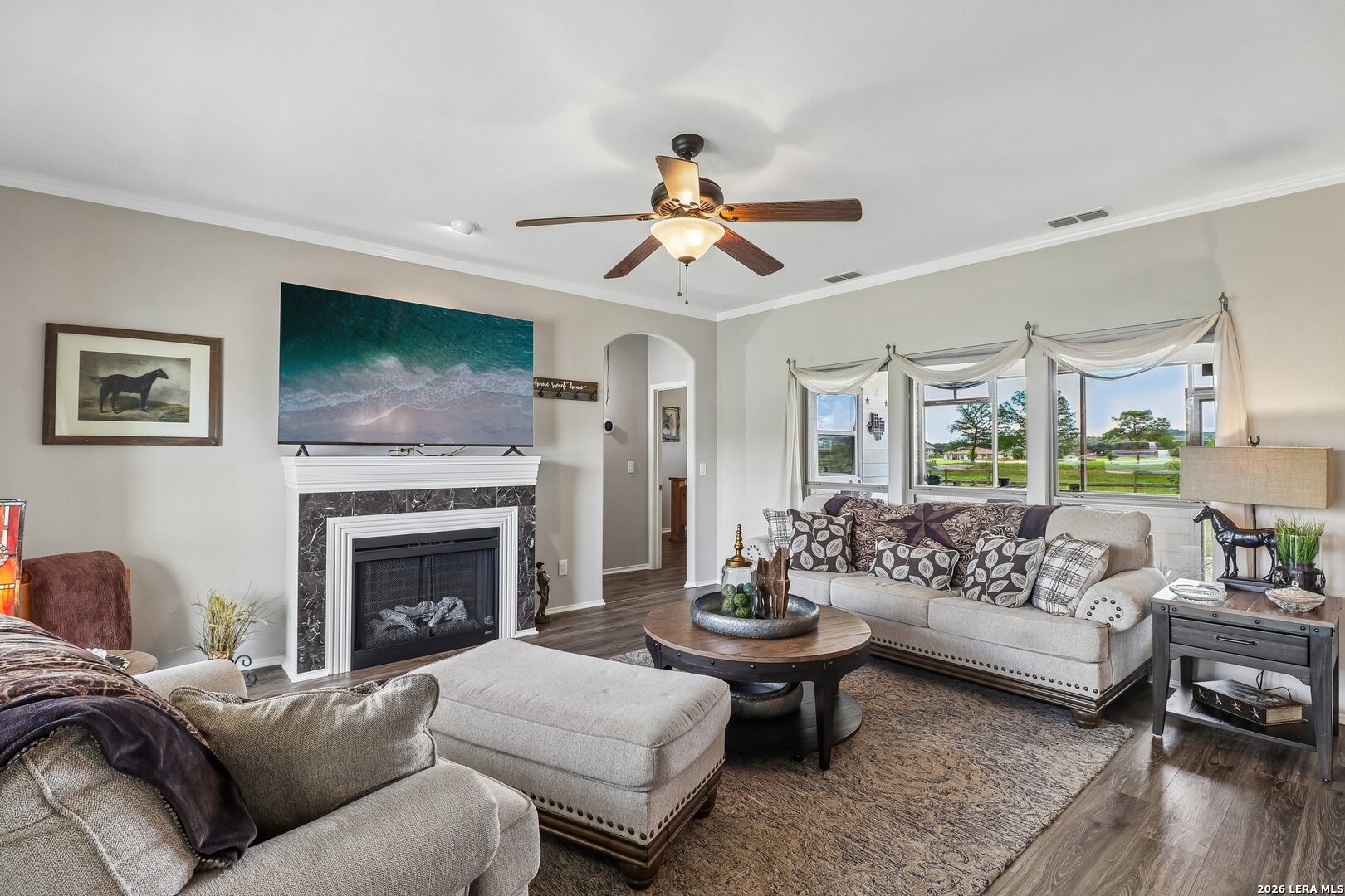 308 Wood View Cir