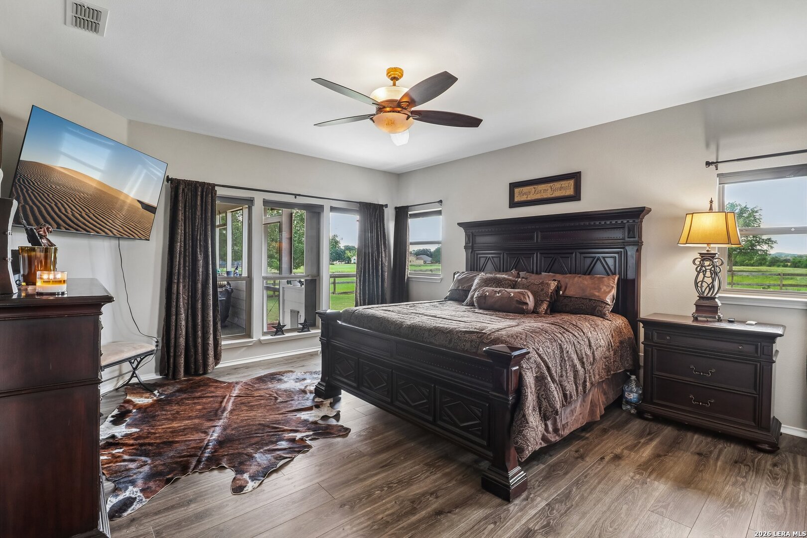 308 Wood View Cir