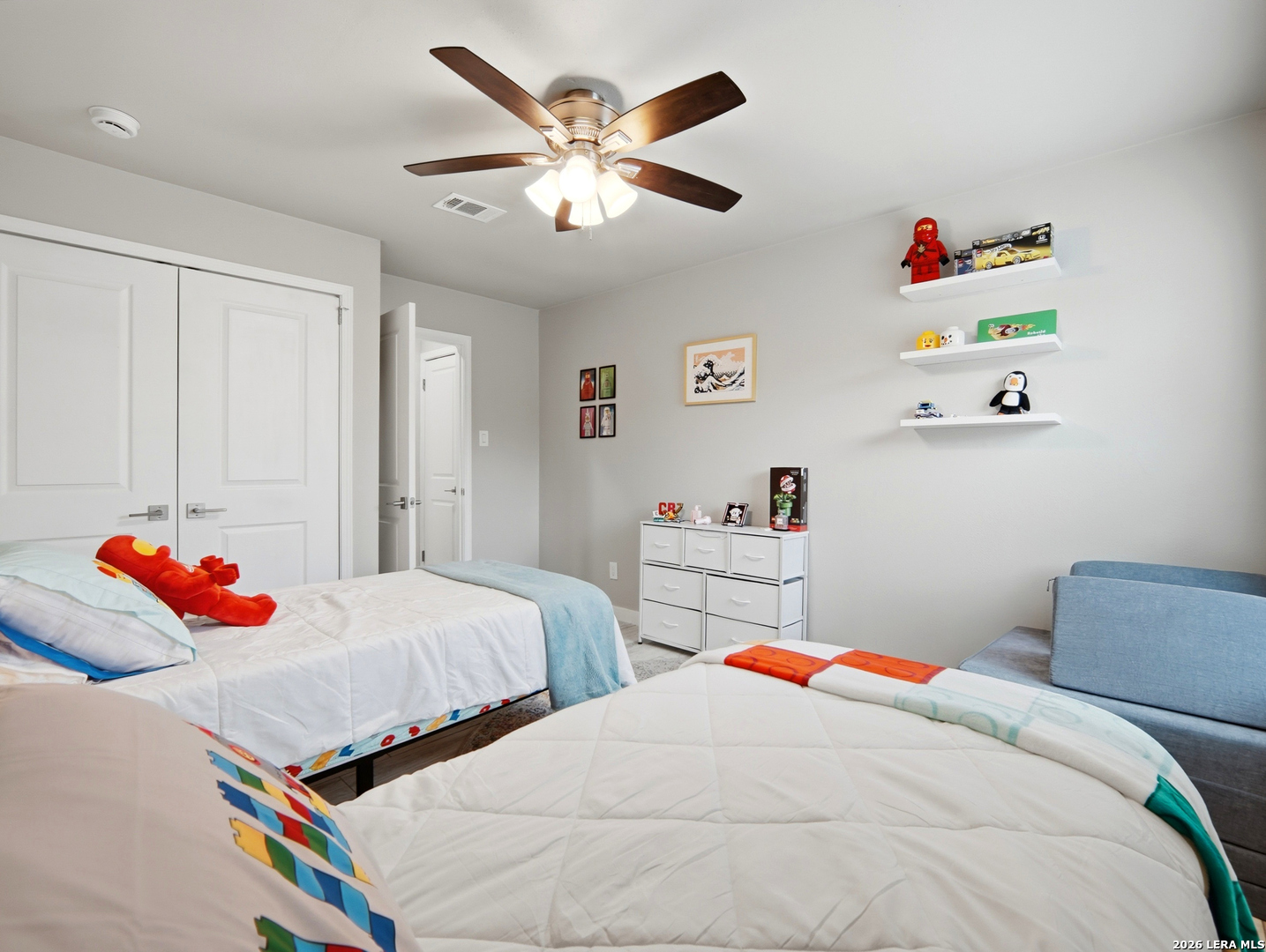 515 OAK PARK DR Unit: 515