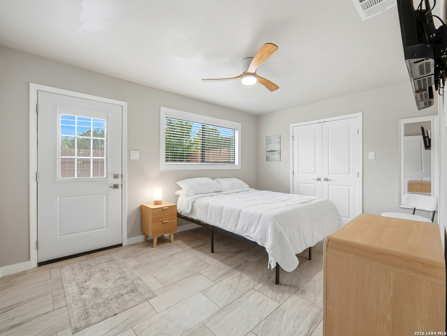 515 OAK PARK DR Unit: 515