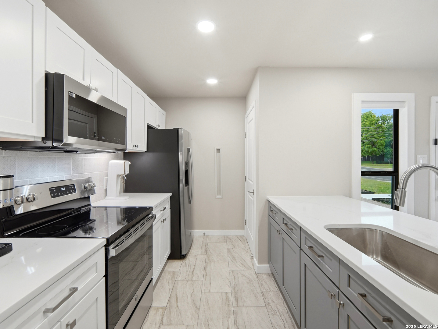 515 OAK PARK DR Unit: 515