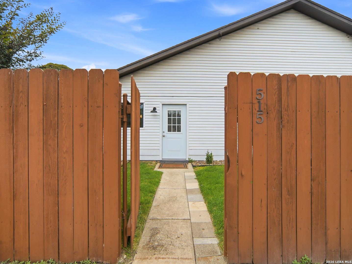 515 OAK PARK DR Unit: 515