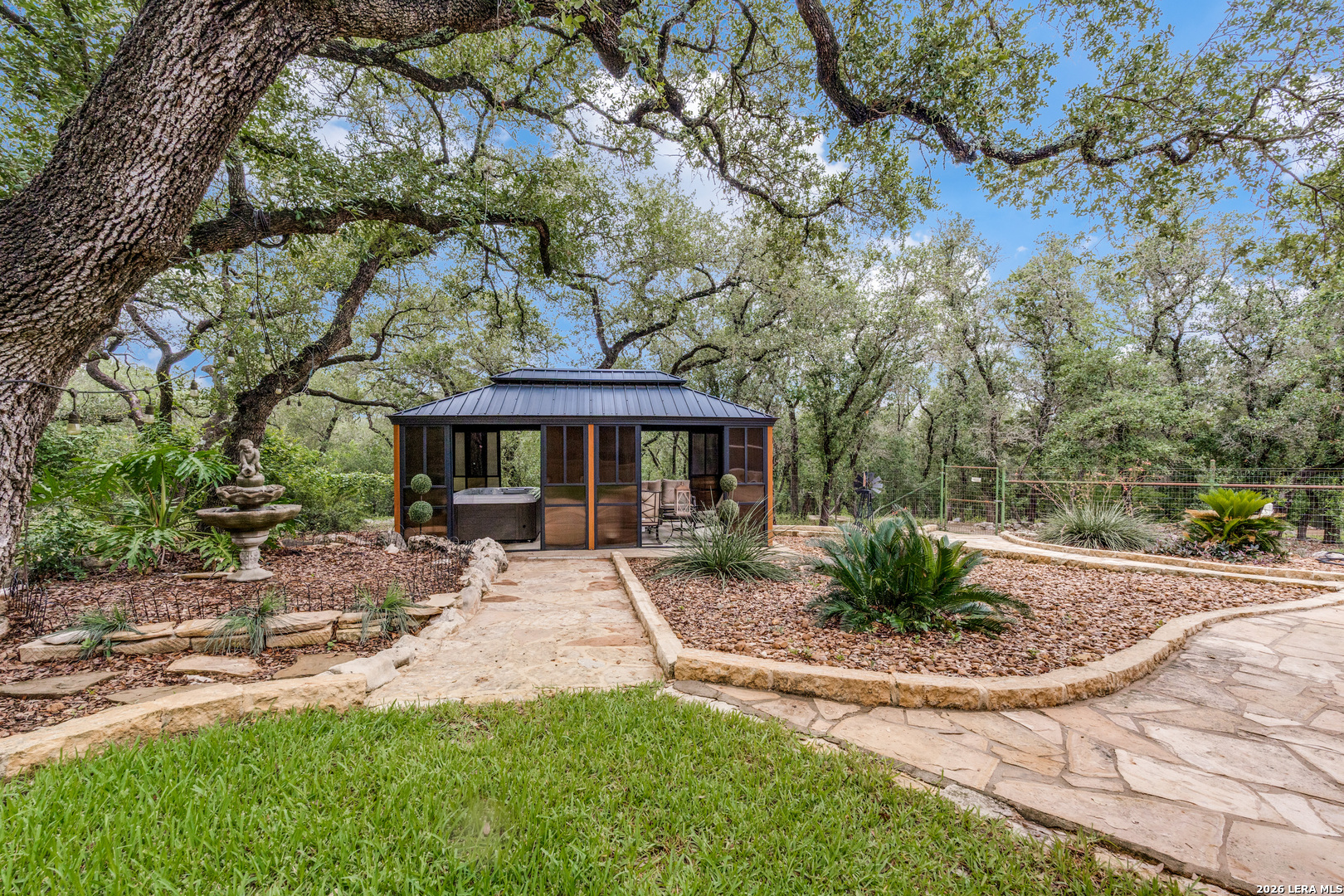 26206 Lewis Ranch