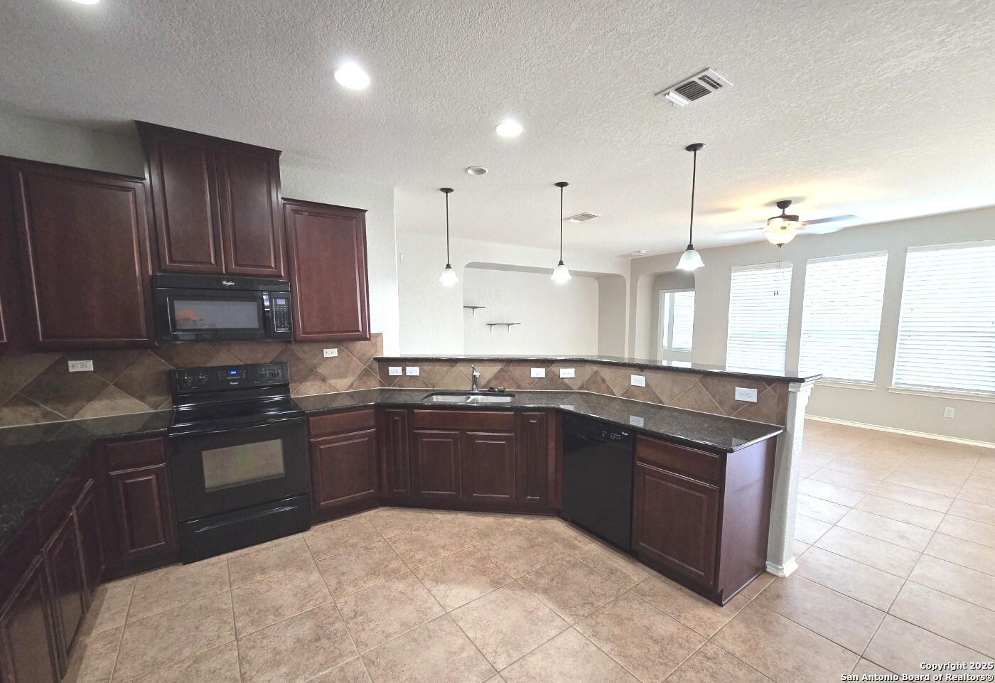 4526 BEXLEY TRL