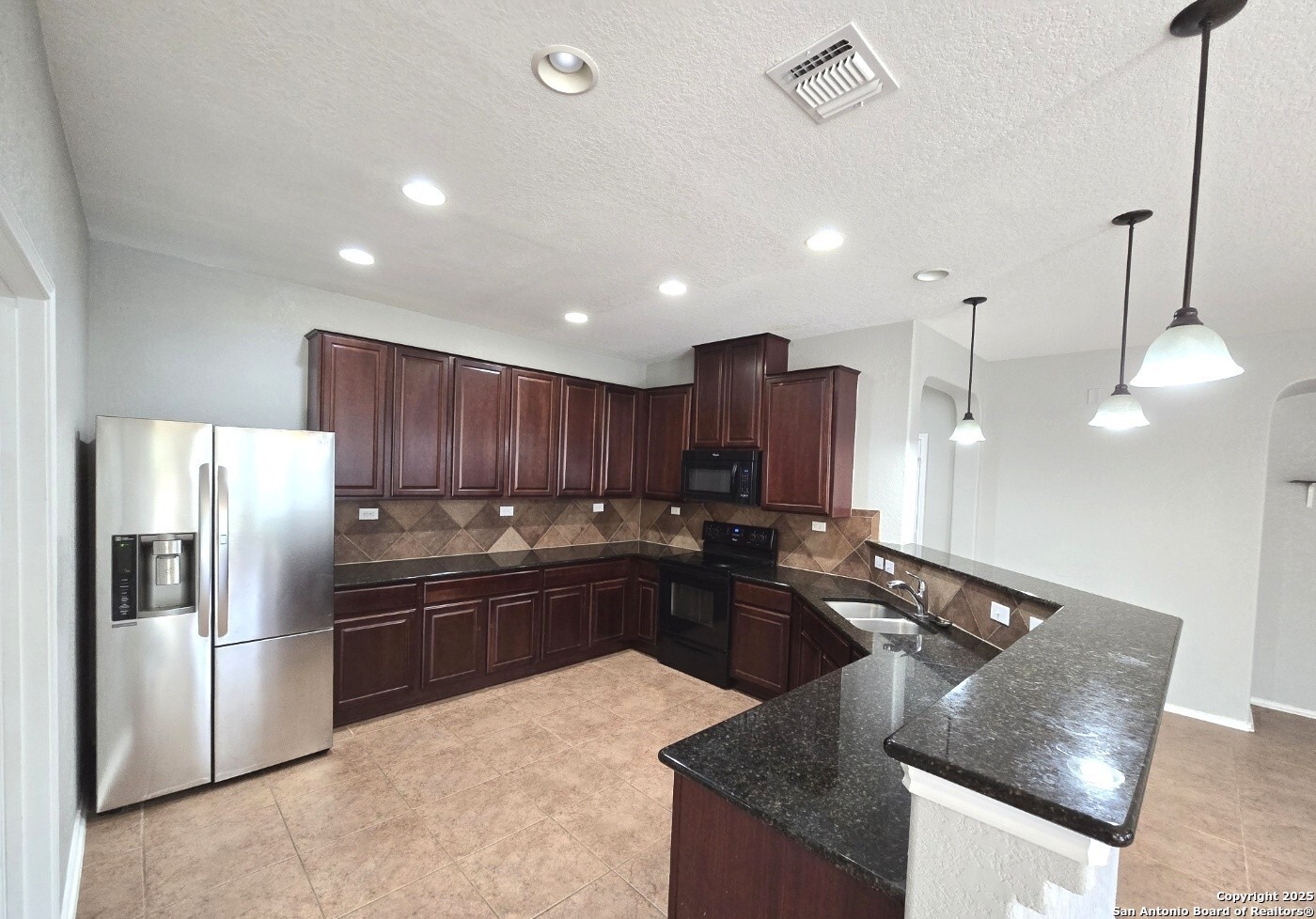 4526 BEXLEY TRL