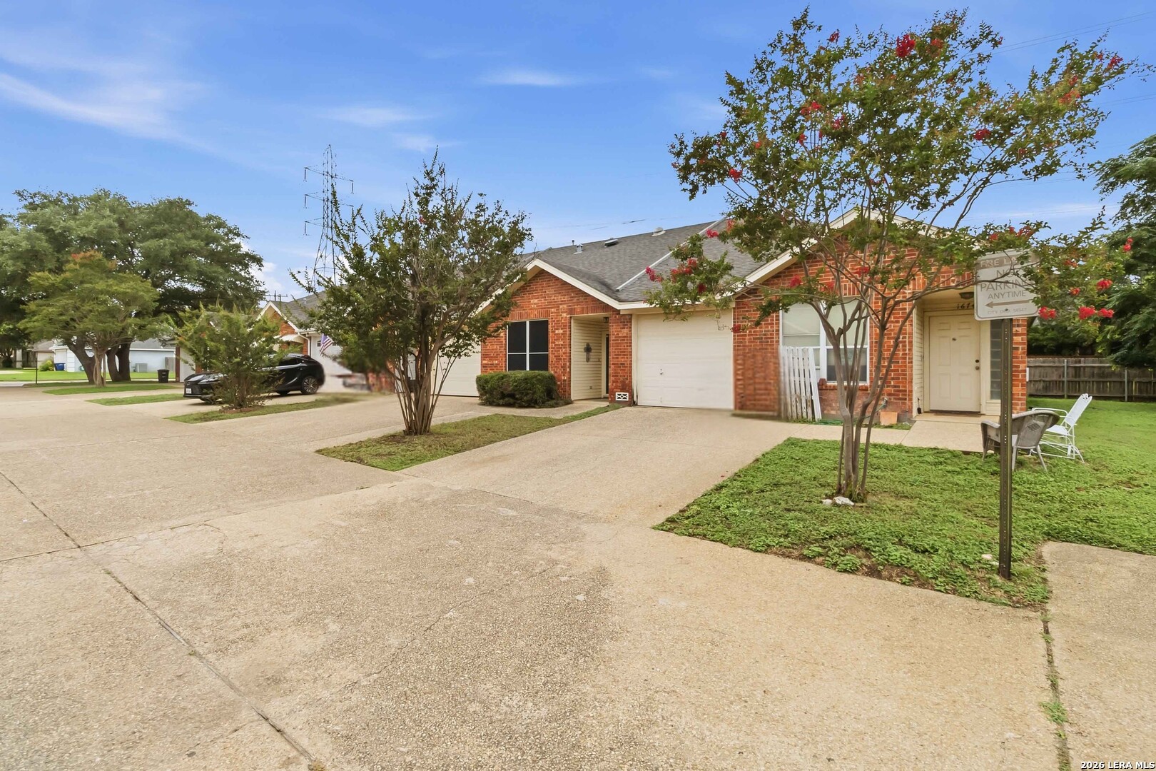 16746 HENDERSON PASS