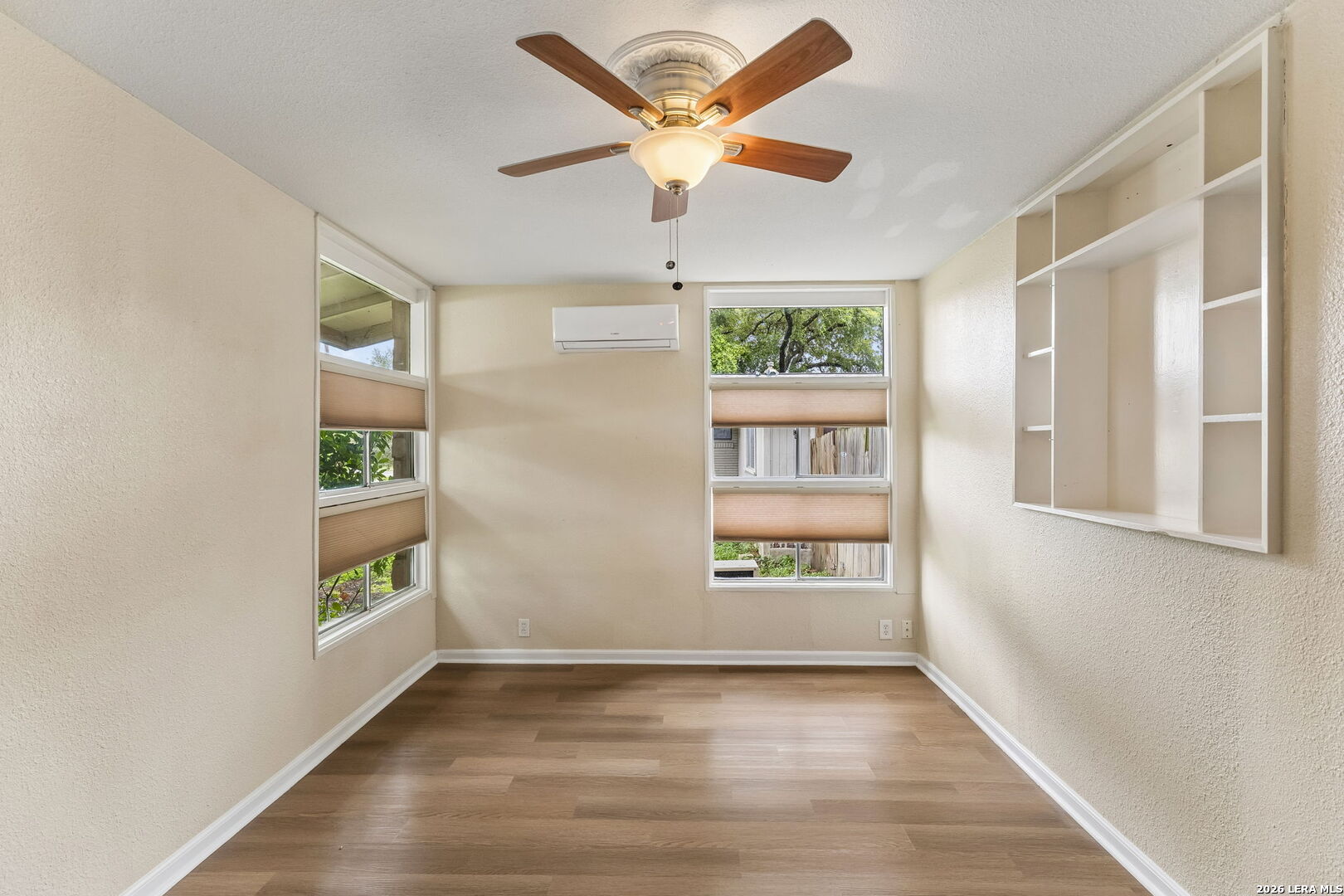 311 WARING DR