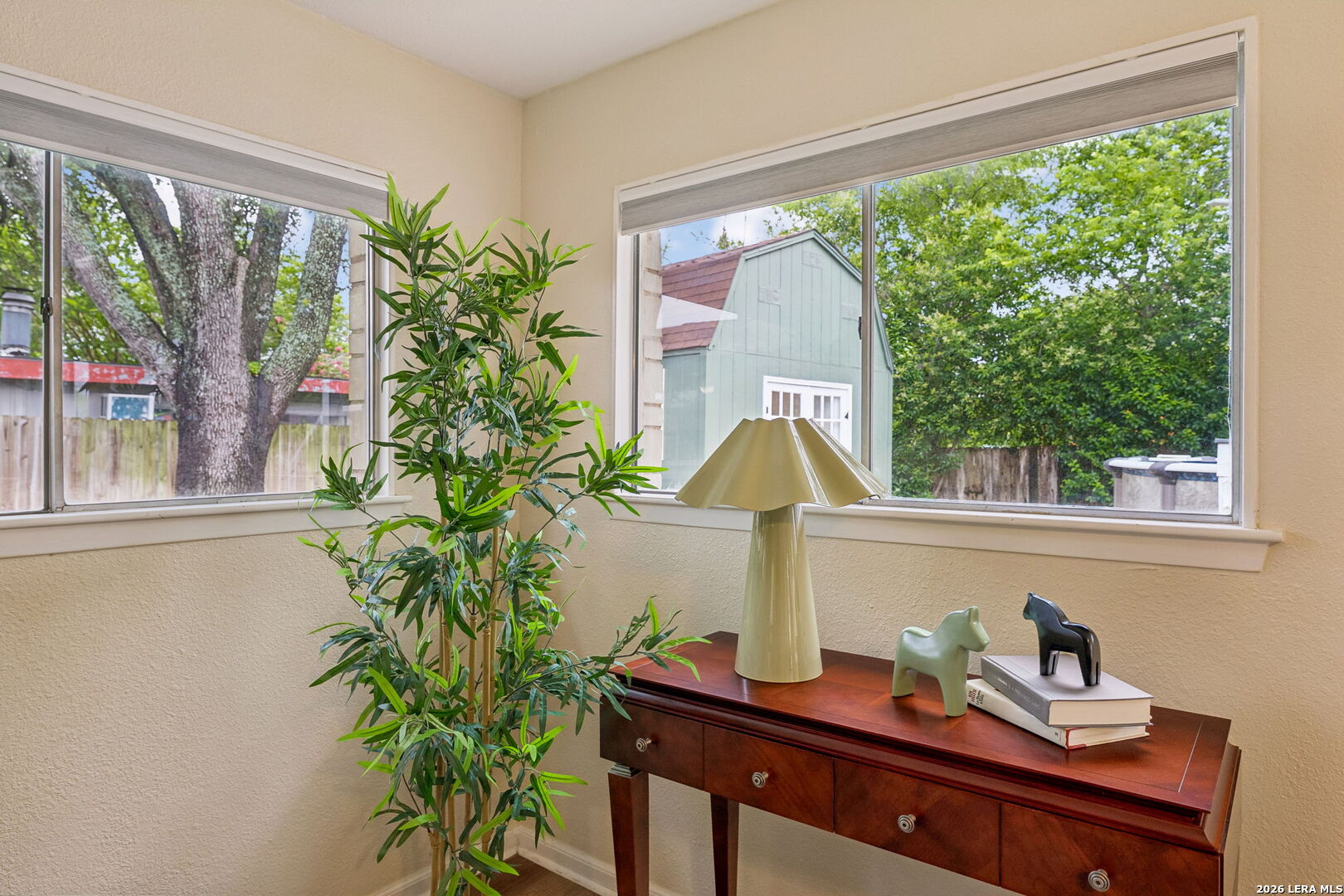 311 WARING DR