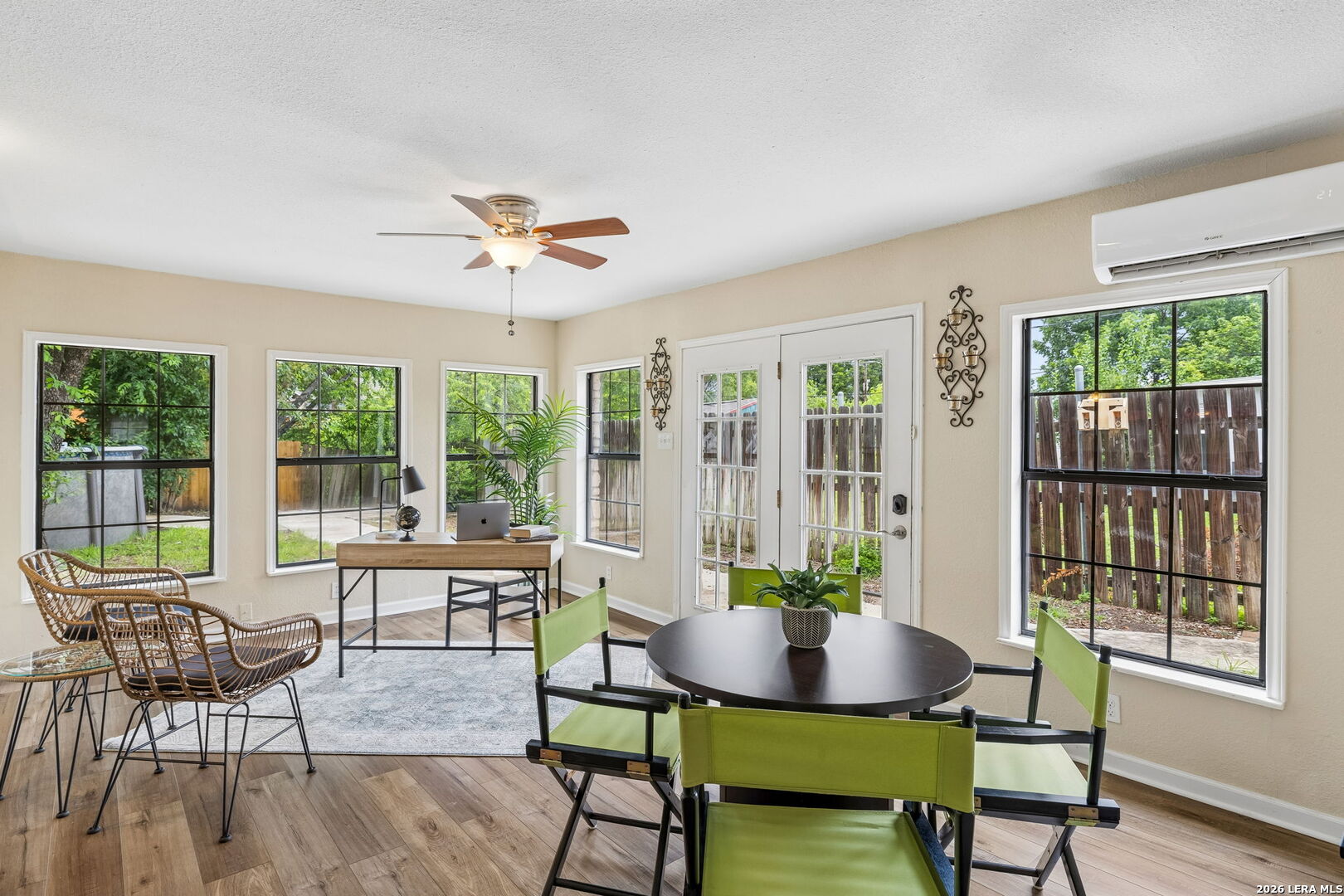 311 WARING DR