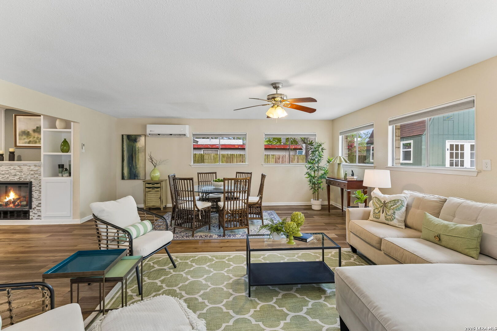 311 WARING DR